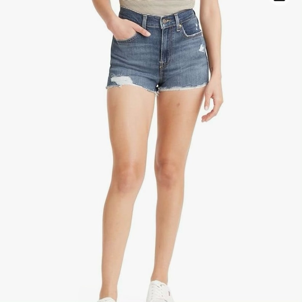 Levi’s 33 (US 16/17) High Rise Denim Shorts Women’s Stretch Distressed